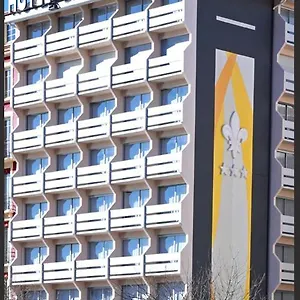 Hotel Lys De Marie, Lourdes