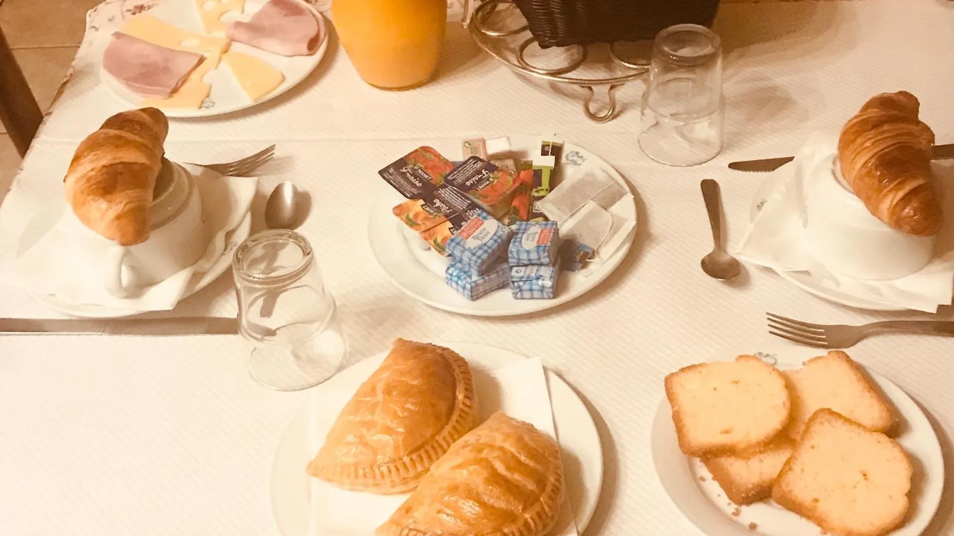 Hotel Hôtel Myosotis Lourdes
