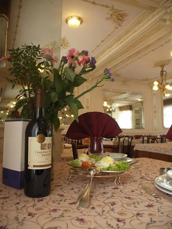 Hôtel Myosotis Lourdes